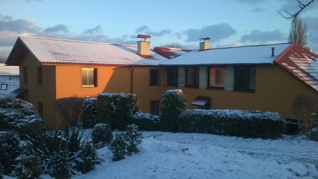 Penzion U Slunce Jaroměř Extérieur photo