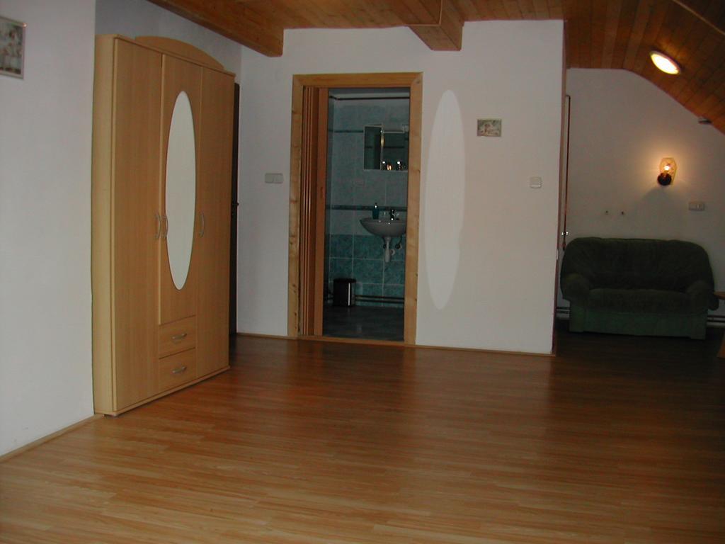 Penzion U Slunce Jaroměř Extérieur photo