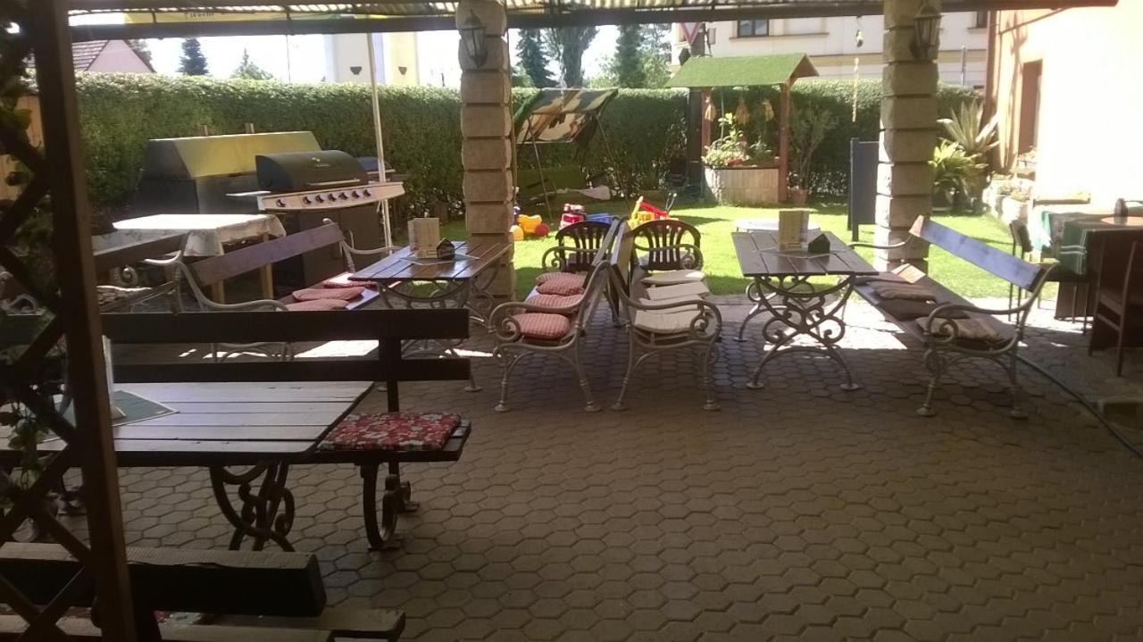 Penzion U Slunce Jaroměř Extérieur photo